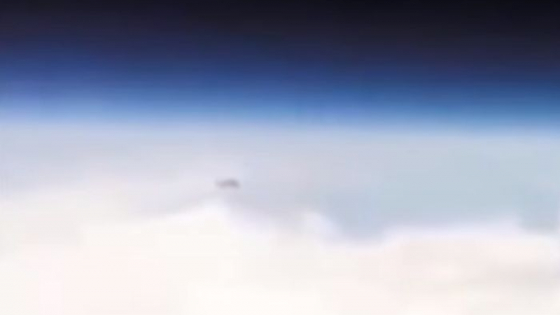 Камера на Международната космическа станция засне триъгълно НЛО (ВИДЕО)