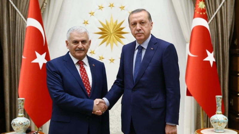 Турските медии тръбят: Ердоган и Йълдъръм се срещнаха извънредно в "Бештепе", очаква се важно изявление!