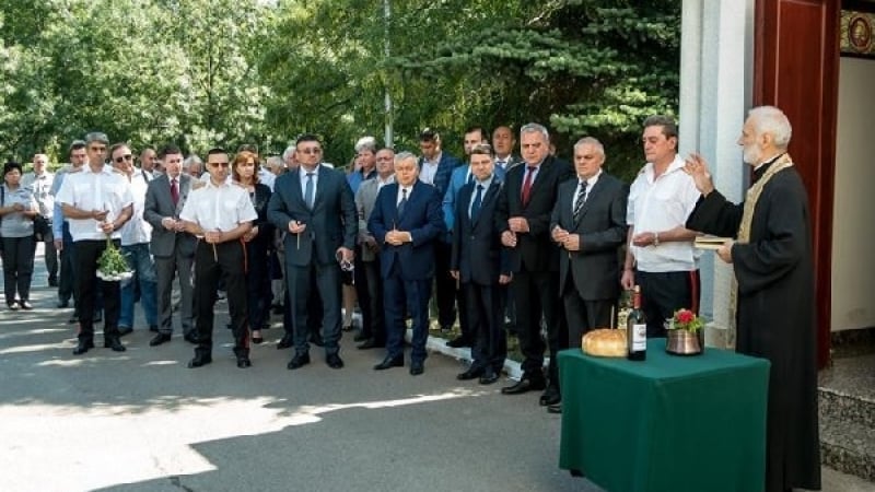 БЛИЦ TV: Българските пожарникари почетоха своя закрилник
