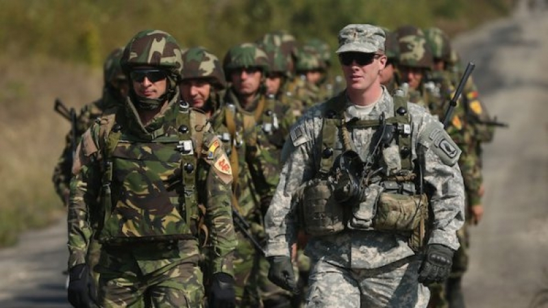 US военни спасили трима българи след зверско меле на пътя 