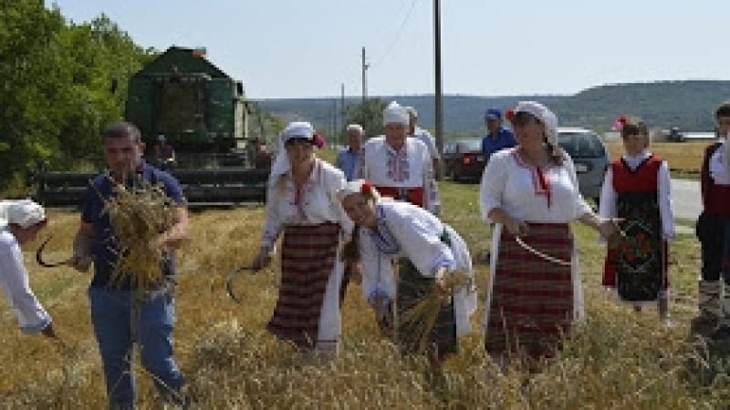 Уникални СНИМКИ показаха какво направи кметът на Девня навръх рождения си ден