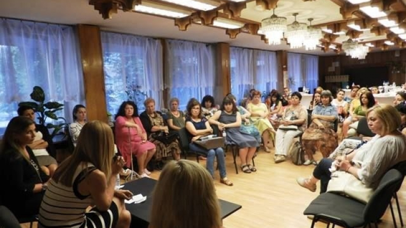 Над 40 жени от Враца прегледани по най-съвременните гинекологични методи 