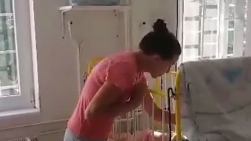 Млада майка показа в какво пъкло лекуват дъщеричката й от пневмония в ямболската болница 