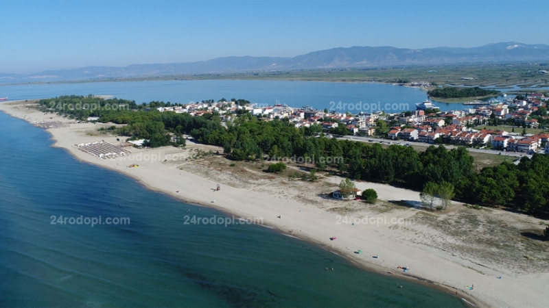 Тооолкова голяма свободна зона! Вижте защо българите предпочитат гръцките плажове (СНИМКИ/ВИДЕО)