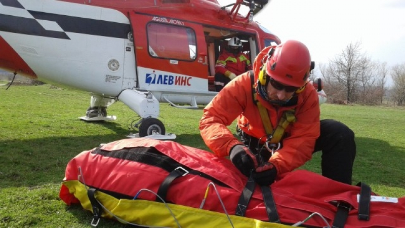 Французойка пострада в Пирин, хеликоптер я транспортира до столична болница