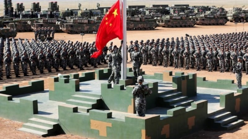 Бесен и тревожен, Китай наблюдава отстрани кризата с КНДР