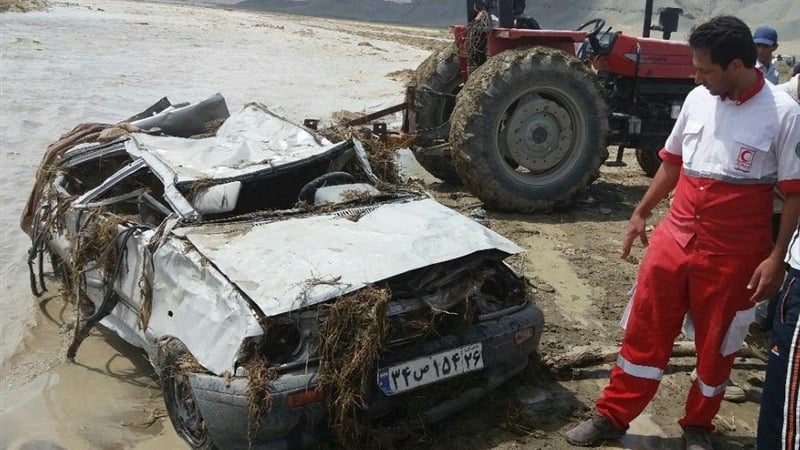 Апокалипсисът е тук? Половината свят гине в нечовешка жега, а другата е залята от наводнения (ВИДЕО)