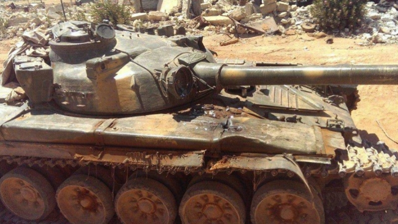 Падение: Заради немотия джихадистите започнаха да продават тежките си оръжия на правителствената армия в Сирия (ВИДЕО)