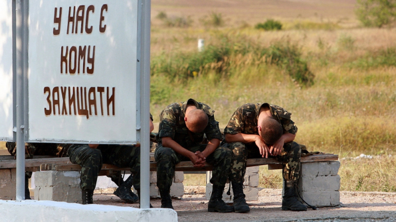 Докъде се докараха: В украинската Национална гвардия сформирали роти от алкохолици    