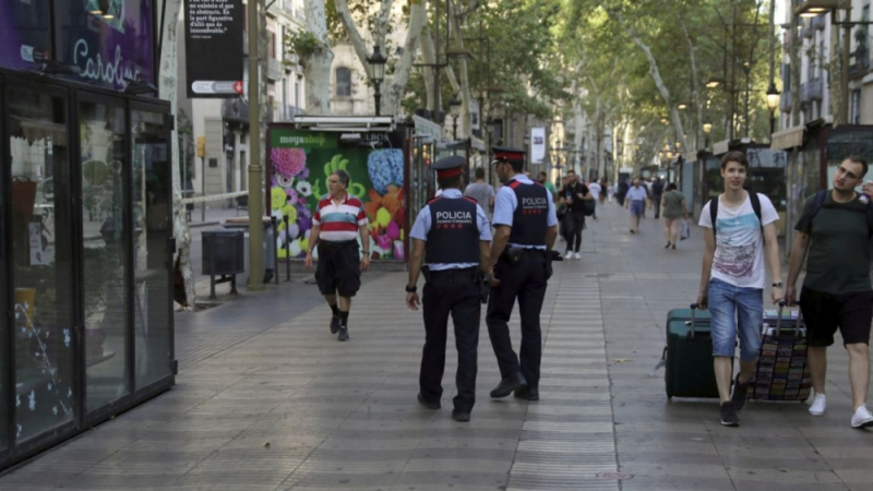 Външно с последни данни за ситуацията в Барселона  