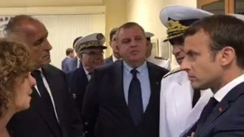НА ЖИВО: Макрон и Борисов са на посещение във Военноморското училище във Варна