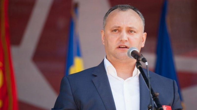 Назрява ли ново напрежение? Президентът на Молдова блокира инициатива да се омеша празнуването на 9 май и Деня на Европа