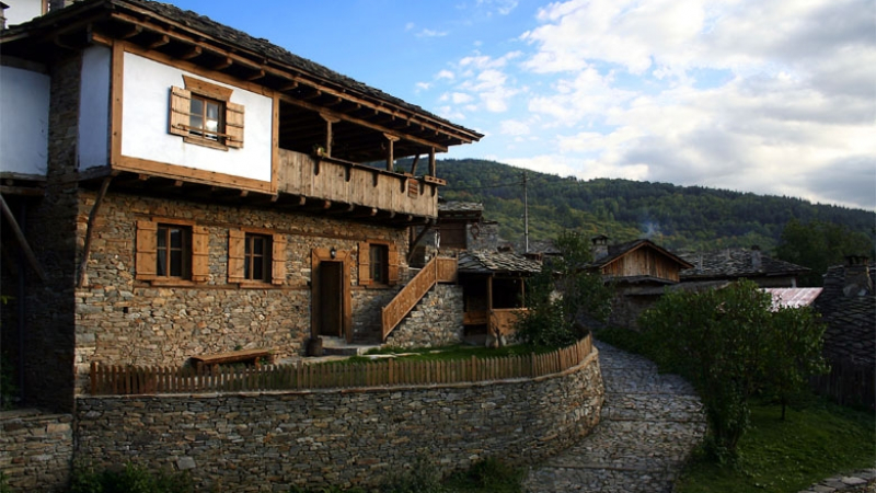 Историята на приказното село Ковачевица (ВИДЕО)