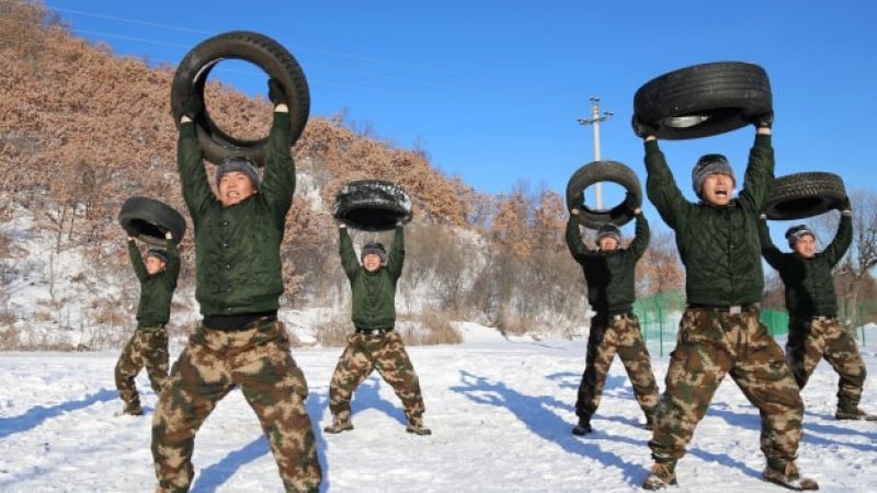 Скандални разкрития за китайската армия! В основата е масов онанизъм 