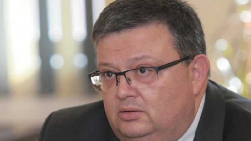 Цацаров срази Прокопиев: Няма обвиняем, който да каже, че е виновен 