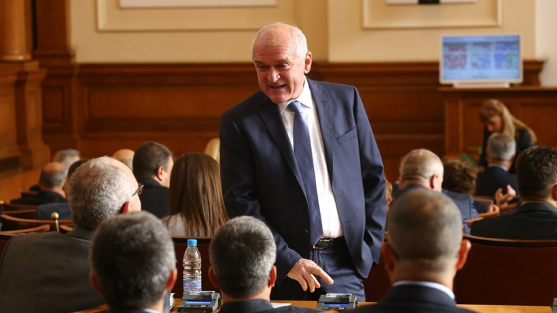 Драматичен обрат: Още утре парламентът ще гласува оставката на Главчев! 