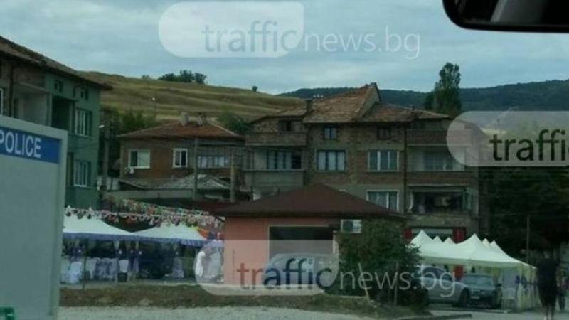 Близо седмица кючеци и маанета до новото полицейско за 30 бона в Асеновград (СНИМКИ)