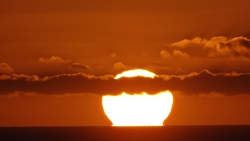 Специалист от Пулковската обсерватория: Мощното слънчево изригване ще е катастрофално за Москва