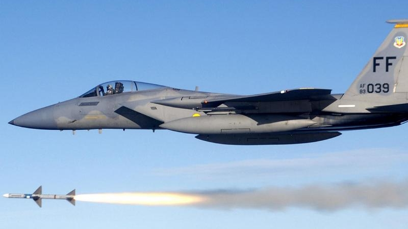 Сирийски зенитноракетен комплекс С-200 поразил израелски F-15?