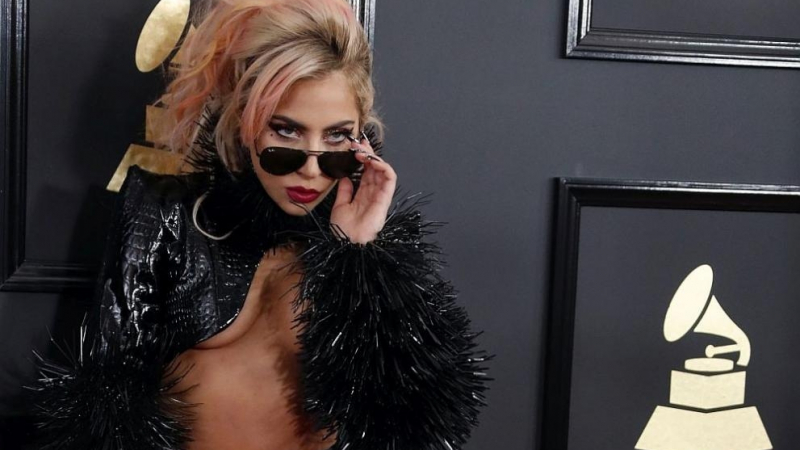 Лейди Гага отмени голямо участие заради здравословен проблем (СНИМКИ)