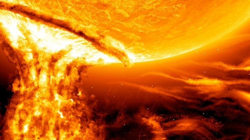 Учени: Мощно изригване на Слънцето може да доведе до края на Земята!