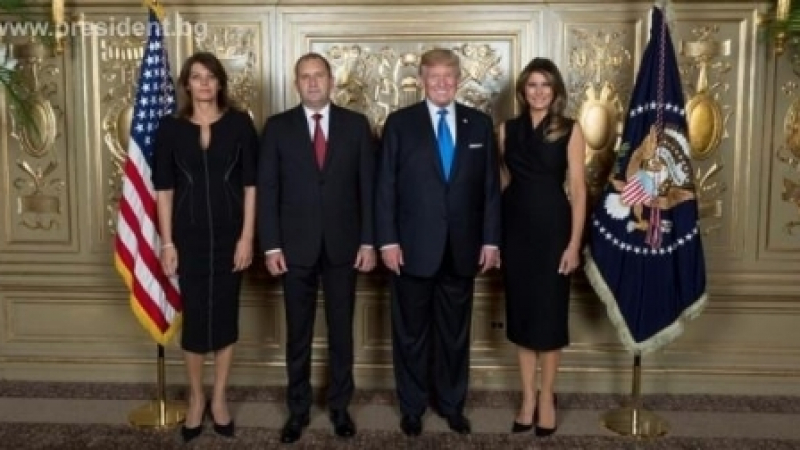 Румен Радев покани Доналд Тръмп и Майк Пенс да посетят България