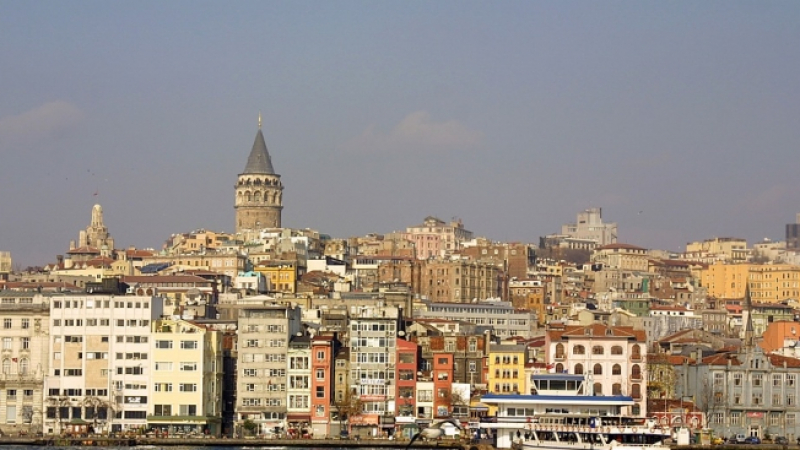 Кметът на Истанбул подаде оставка! 