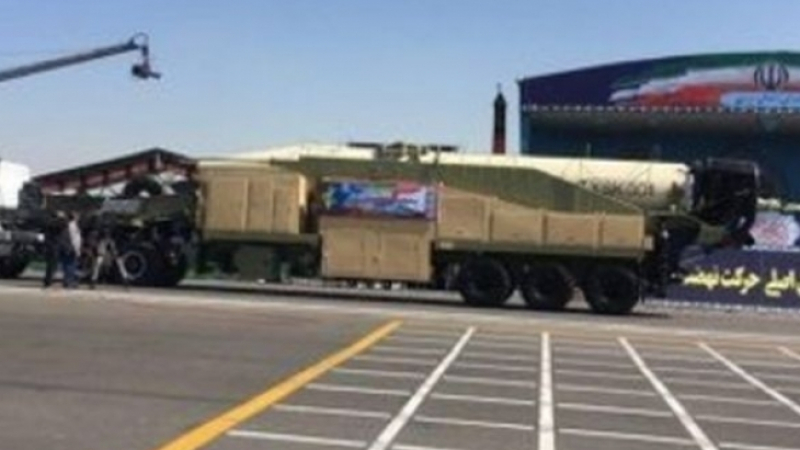 Зрелищно ВИДЕО от теста на иранската балистична ракета „Хорамшахр”