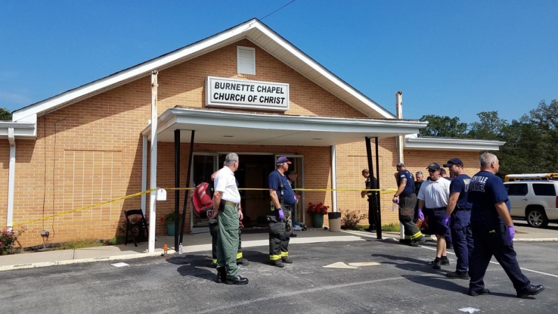 Излязоха подробности за нападателя, който откри стрелба в църква в САЩ (СНИМКА)