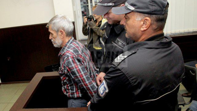 Още за жестокото убийство: Бай Коста ликвидирал сина си в гръб (СНИМКИ)
