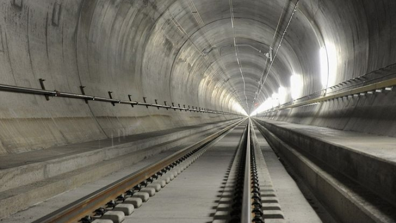 Франция и Италия подновиха проекта за подалпийска жп линия