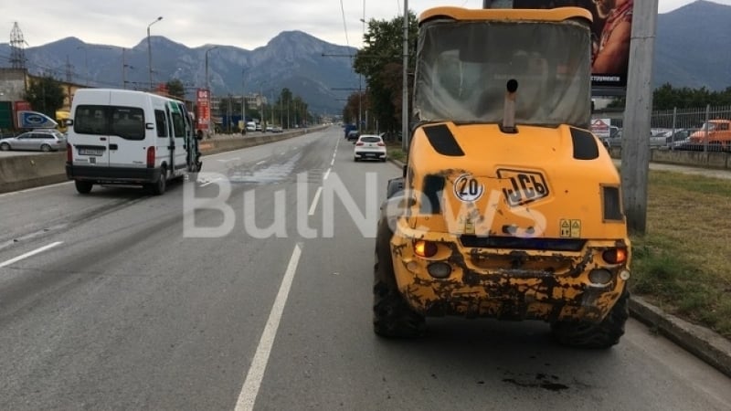 Тежка катастрофа с фадрома на входа на Враца (СНИМКИ)