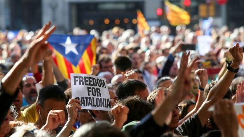 Извънредно! Властите в Каталония обявиха почти окончателните резултати от референдума, ето какво избраха жителите