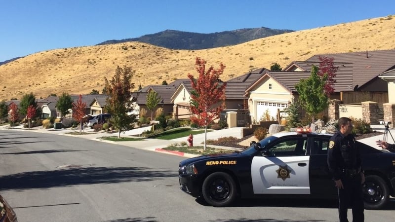 Полицията в САЩ разкри шокиращи подробности за арсенала от оръжия, открити в дома на убиеца от Лас Вегас (СНИМКИ)