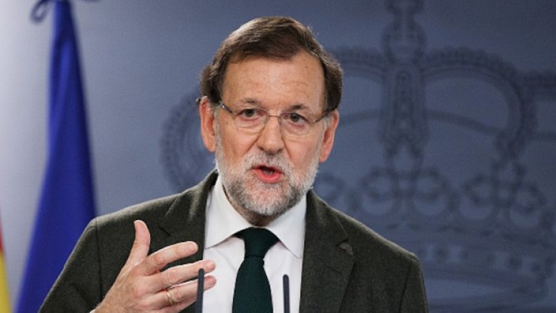 Властите в Испания свикват извънредна среща на кабинета заради Каталуния