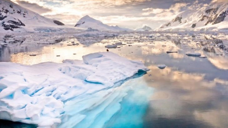 Уникално ВИДЕО показва как се топят ледовете на планетата
