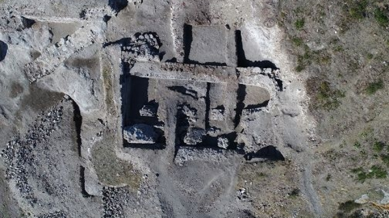 В последните дни на проучванията на Русокастро за тази година археолози се натъкнаха на сензационна находка (СНИМКА)