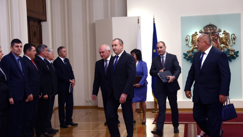 КСНС при президента започна! Най-важните хора в България ще нищят заплахите за нас от войната в Сирия