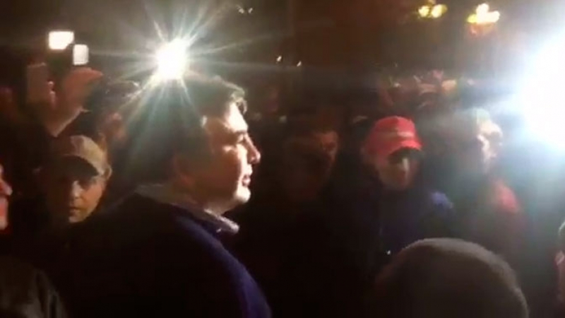 Саакашвили призова майдана: Направете капан на депутатите (ВИДЕО)
