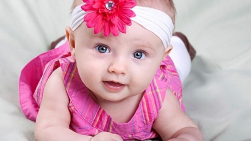 Топ 5: Ето кои са най-популярните бебешки имена за момичета в света