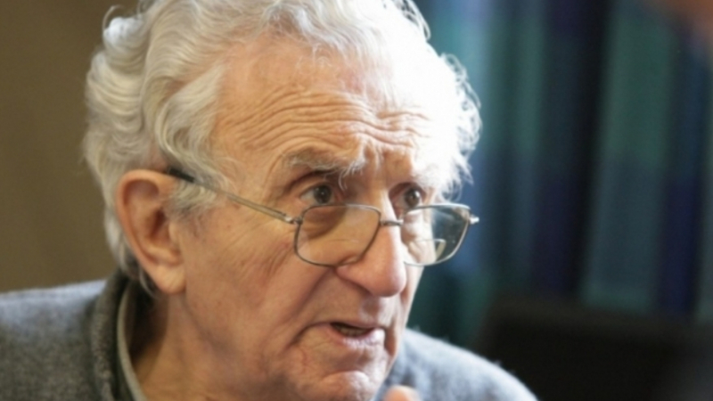 Известният български сценарист Анжел Вагенщайн навърши 95 години