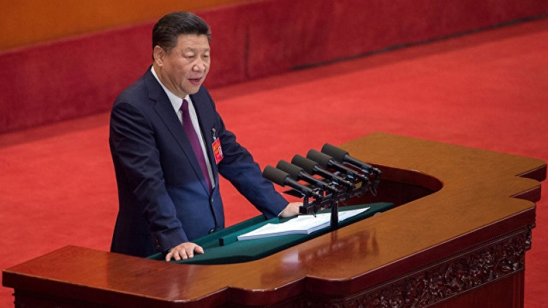 Комунистическата партия на Китай нареди Си Дзинпин до „великия кормчия” Мао Цзедун