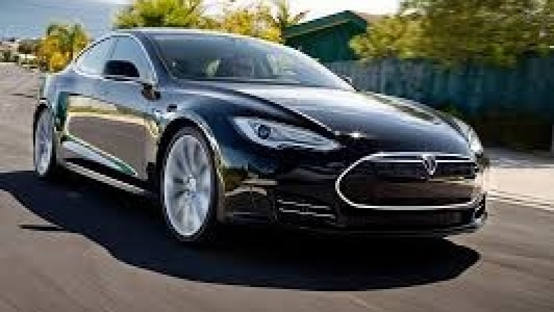 Експерти: Няма измъкване, Tesla я чака икономически крах 