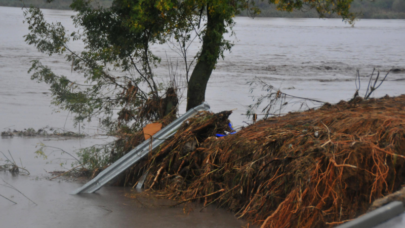 Кабинетът отпуска 1 млн. лв. за щетите от стихията в Бургаско 