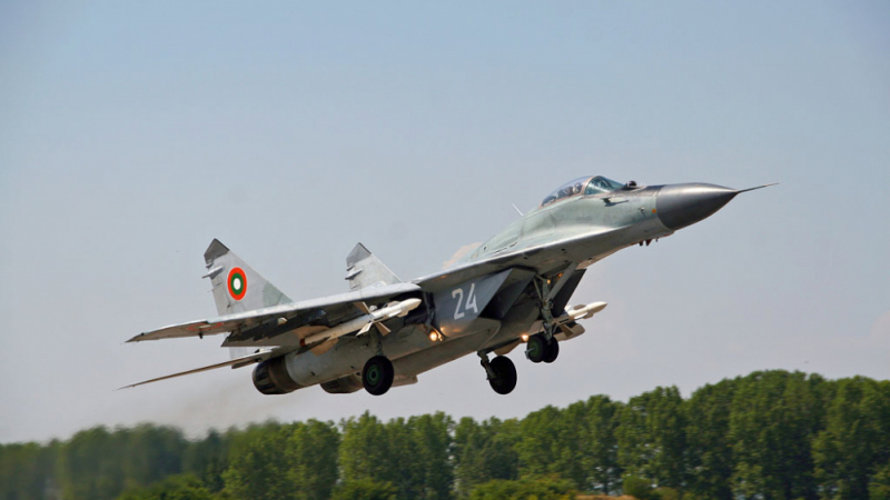 Летец: Нашите МиГ-29 не отговарят на изискванията