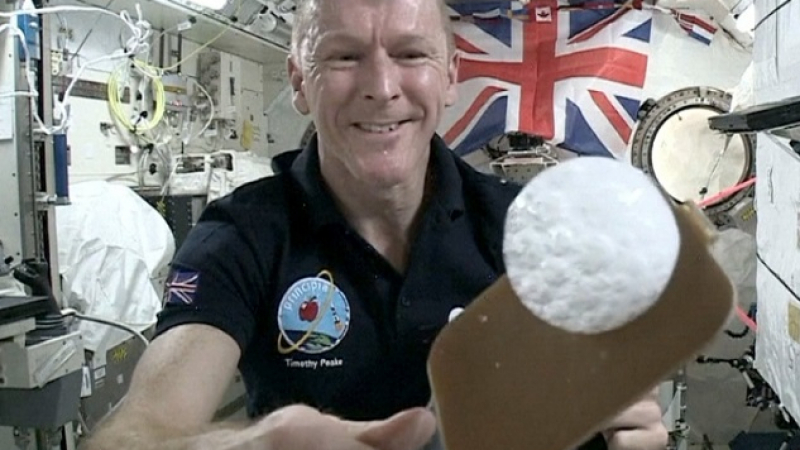 Мрежата завря от теста на британския астронавт Тим Пик, на пръсти се броят тези, които го решиха 