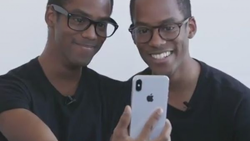 Две двойки братя близнаци разбиха сигурността на новия iPhone X! (ВИДЕО)  