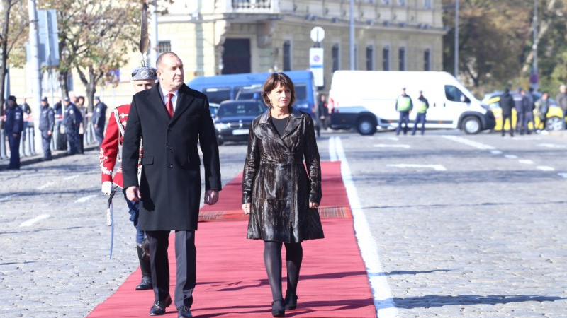 Радев: 260 млн. евро е двустранният икономически обмен между България и Швейцария за миналата година (СНИМКИ)