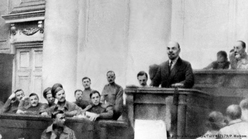 Исторически очерк: Как германският император и богат руски евреин помогнаха на Ленин да направи революцията