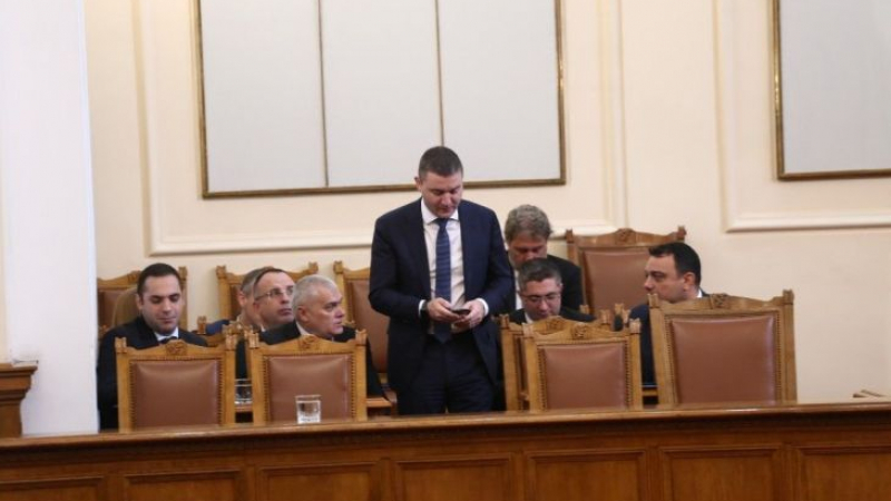 Горанов защити бюджет 2018: Той е за 100% от българските граждани, а не за 80% (СНИМКИ)